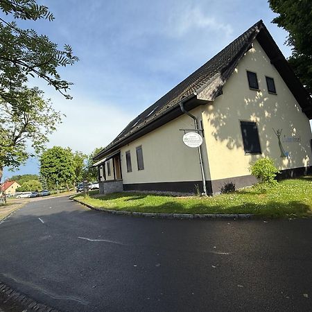 Gaestehaus Liubas Insel Köthen Eksteriør billede